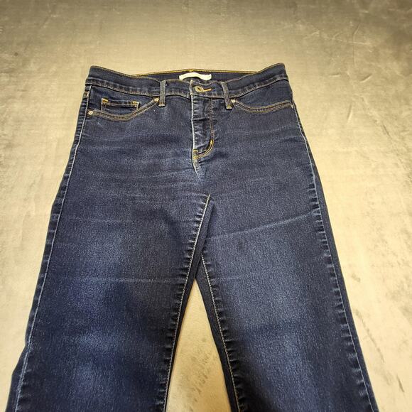 Levi's Jeans Womens 29 Blue 314 Shaping Straight Dark Wash Five Pocket Zip Fly - Picture 2 of 11